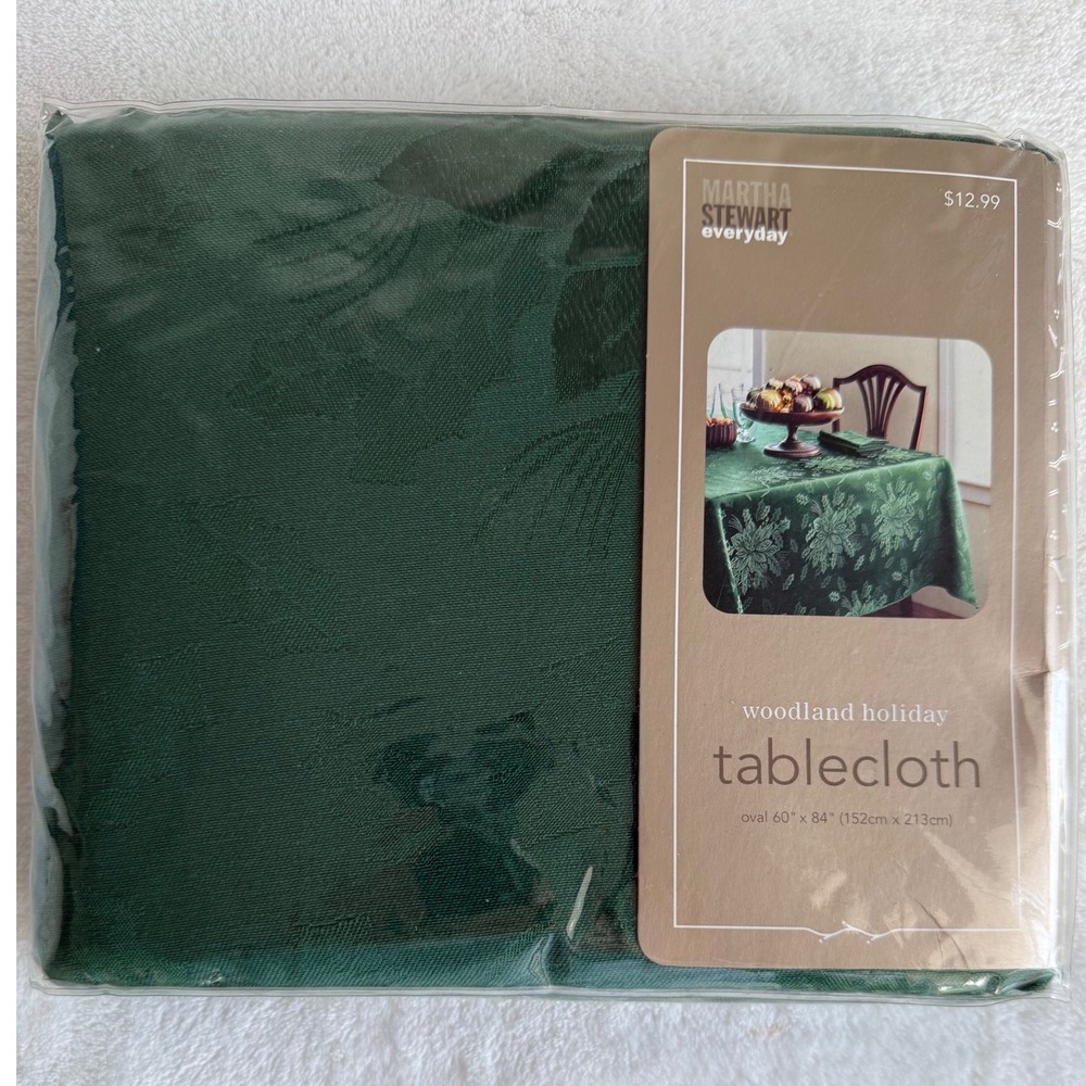 Vntg Martha Stewart Woodland Holiday Damask Christmas Oval Tablecloth 60" x 84"